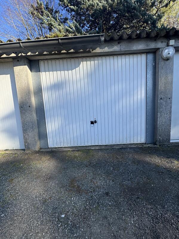 Parking / Garage - 19 m²