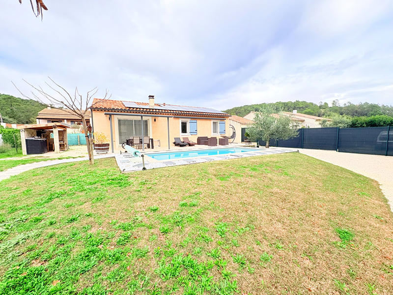 Maison - 87 m² - 4 pièces