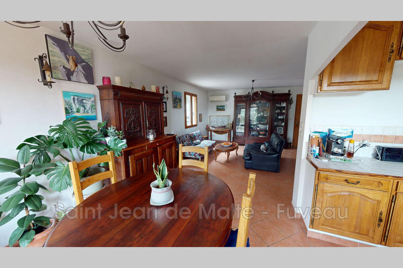 Maison - 130 m² - 4 pièces