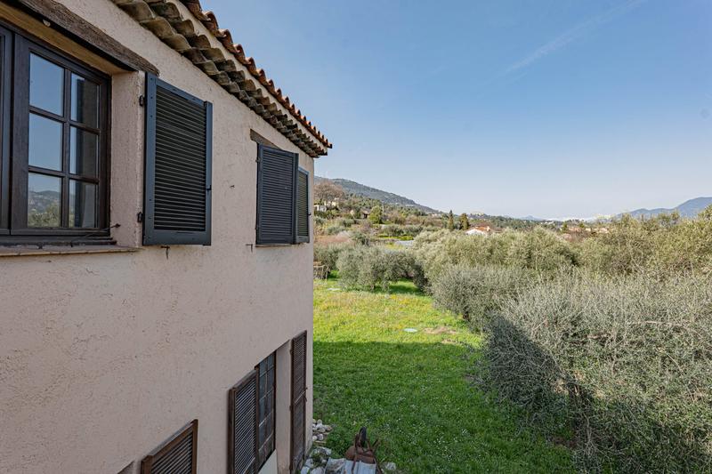 Villa - 101 m² - 4 pièces