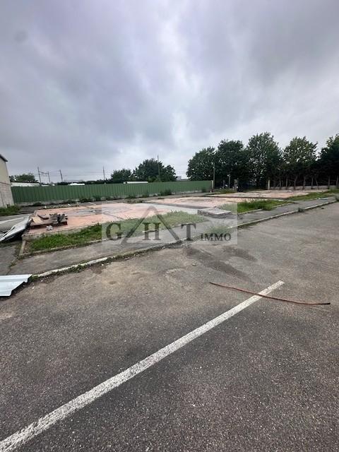 Terrain - 1 980 m²