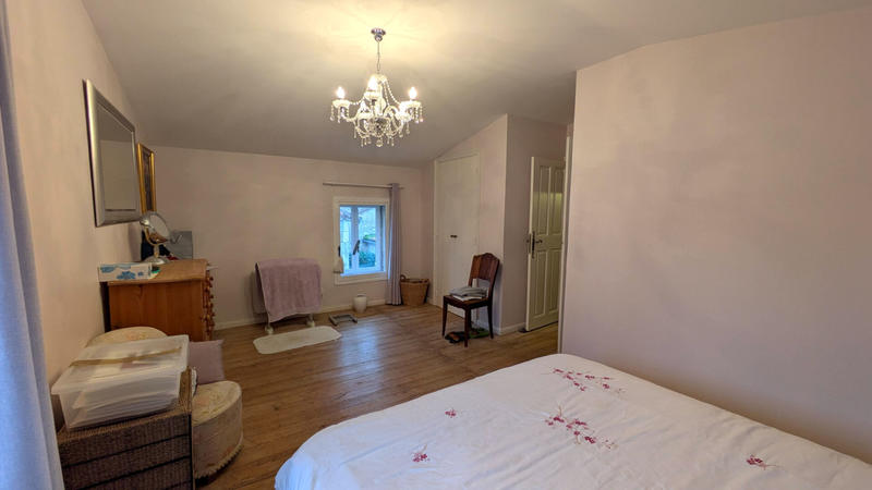 Maison - 141 m² - 6 pièces