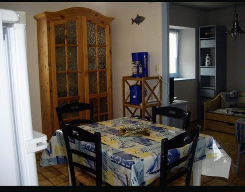 Maison - 235 m² - 9 pièces