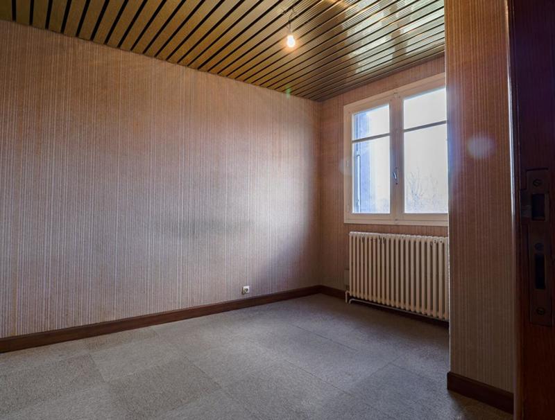 Maison - 241 m² - 9 pièces