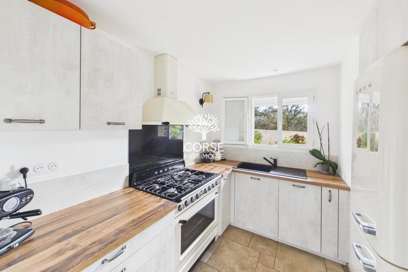 Maison - 93 m² - 3 pièces