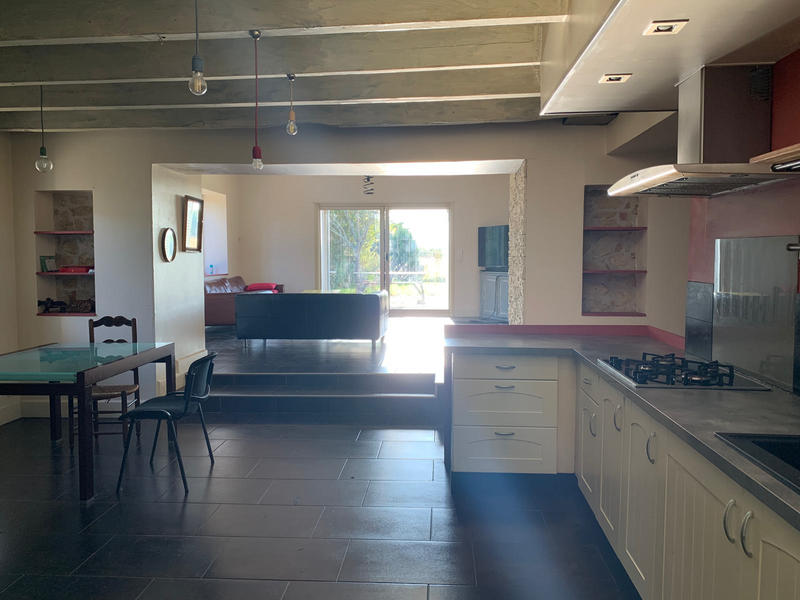 Maison - 186 m² - 7 pièces