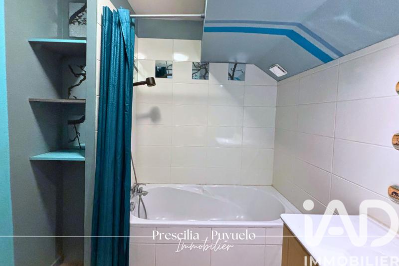 Maison - 88 m² - 5 pièces