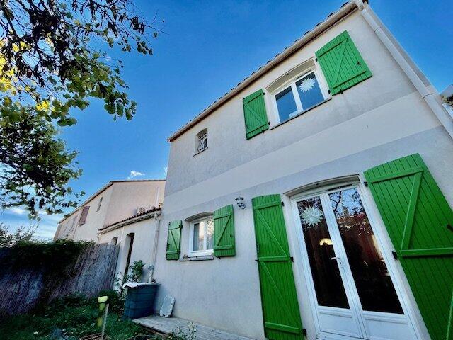 Villa - 100 m² - 4 pièces