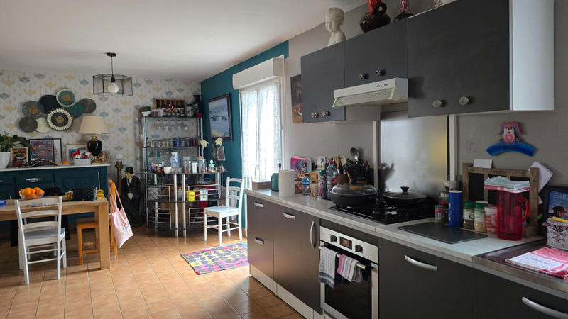 Maison - 96 m² - 5 pièces