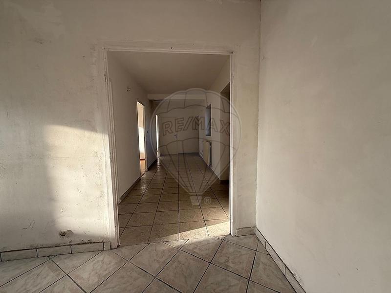 Appartement - 88 m² - 5 pièces