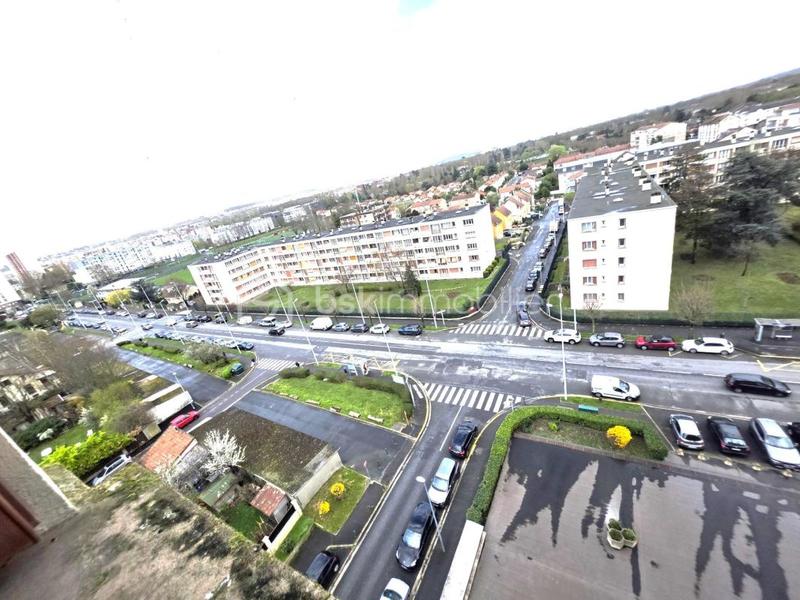 Appartement - 79 m² - 4 pièces