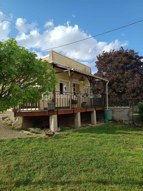 Maison ancienne - 304 m² - 7 pièces