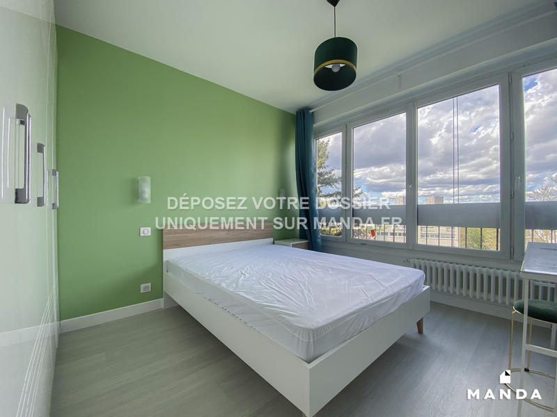 Chambre - 65 m² - 4 pièces