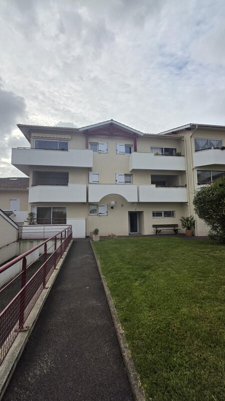 Appartement - 62 m² - 3 pièces