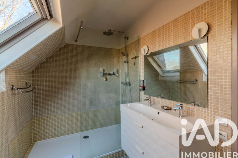 Maison - 158 m² - 6 pièces