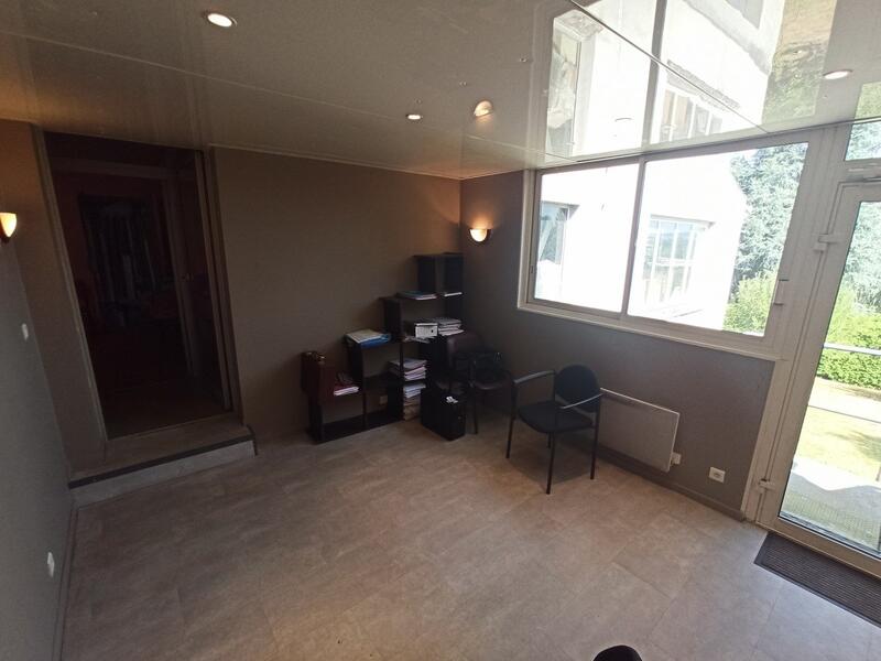 Local d'activités - 1 400 m²