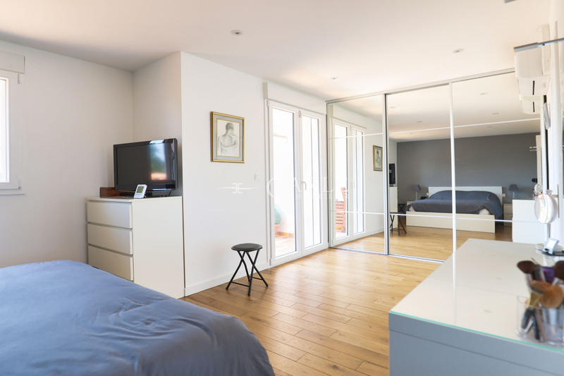 Villa - 178 m² - 7 pièces