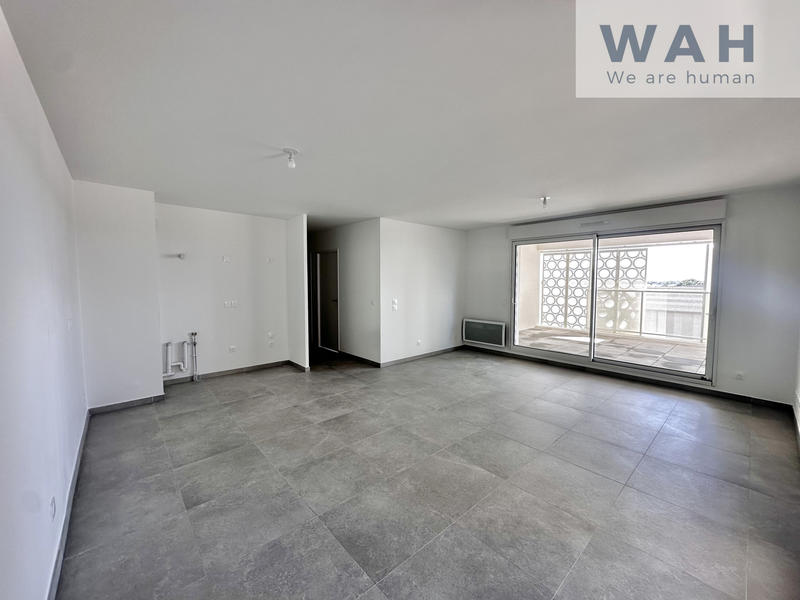 Appartement - 90 m² - 4 pièces