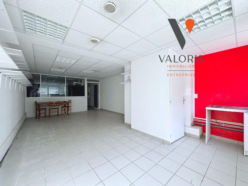 Bureau - 51 m² - 2 pièces