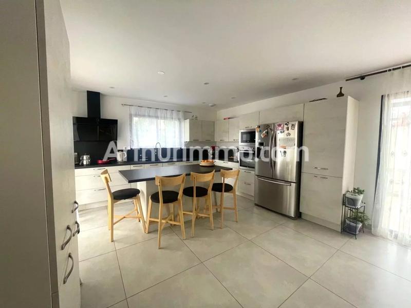 Maison - 131 m² - 6 pièces