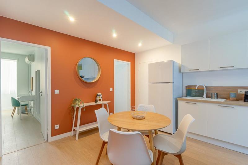 Appartement - 77 m² - 5 pièces