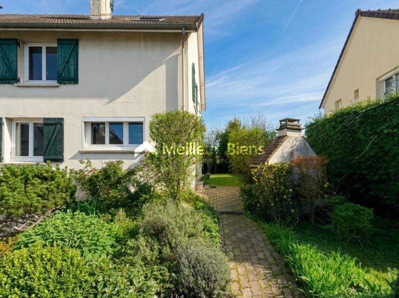 Maison - 115 m² - 6 pièces