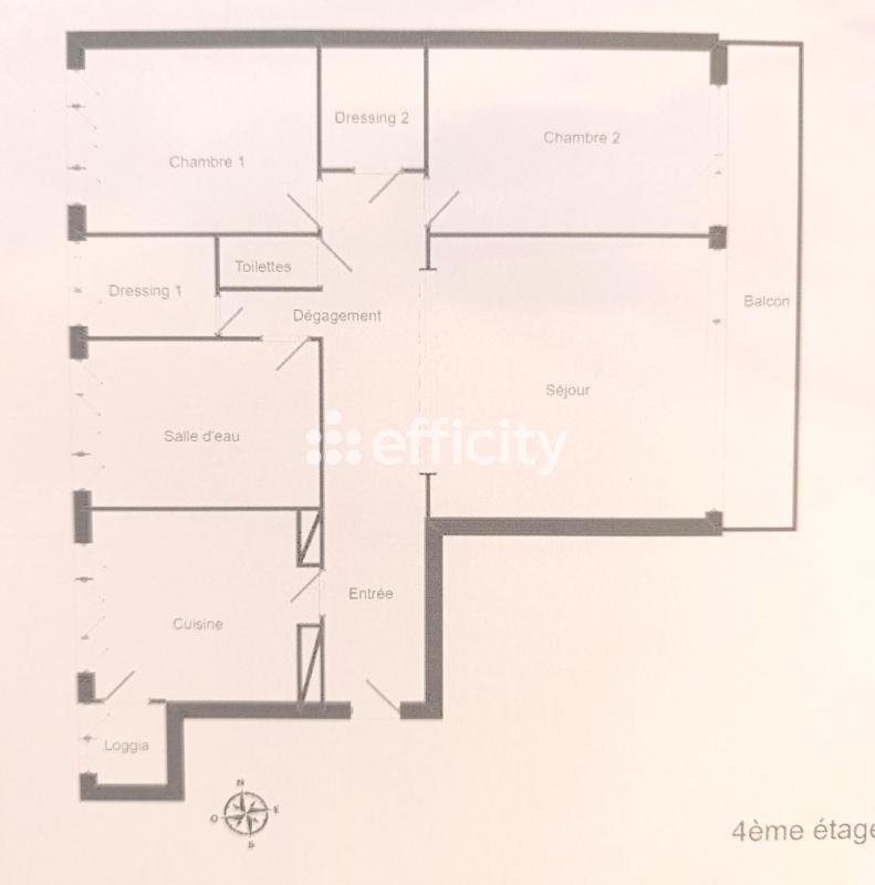 Appartement - 94 m² - 4 pièces