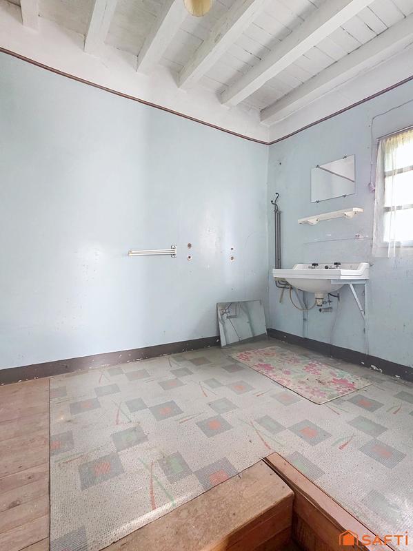 Maison - 186 m² - 8 pièces