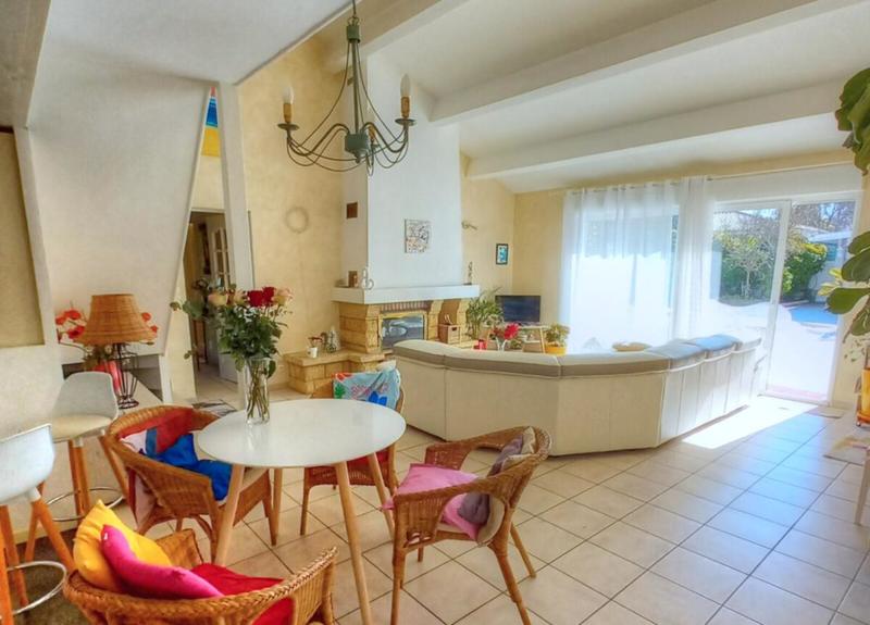 Maison - 170 m² - 7 pièces