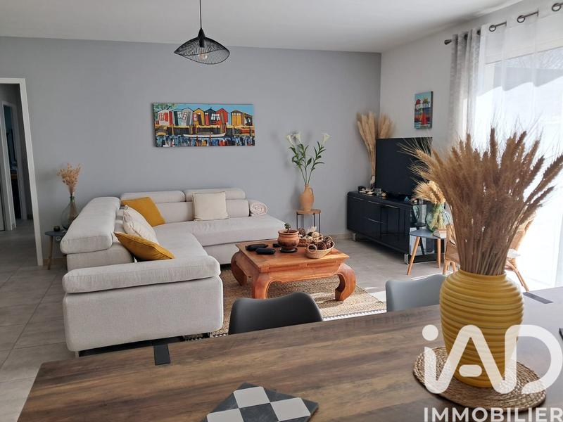 Maison - 90 m² - 4 pièces