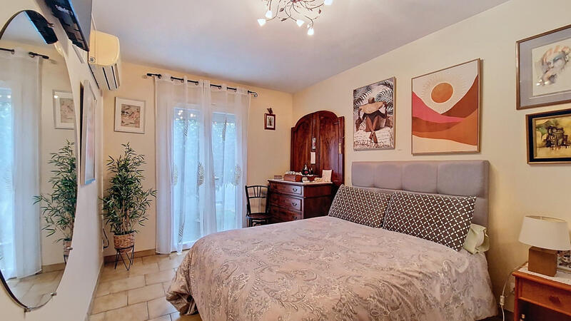 Viager - Maison - 120 m² - 6 pièces