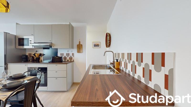 Chambre - 10 m² - 1 pièce