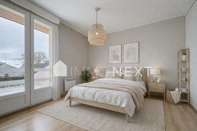 Appartement - 104 m² - 5 pièces