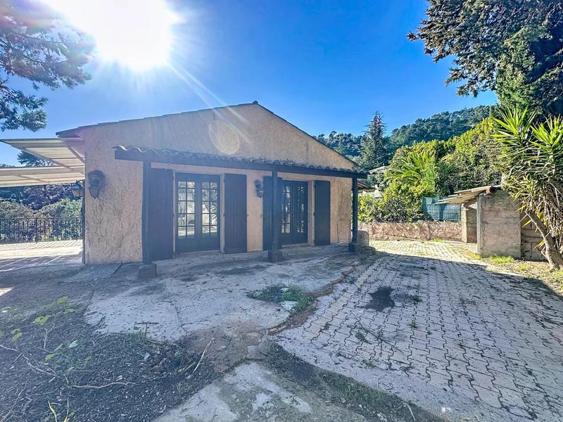 Maison - 93 m² - 3 pièces