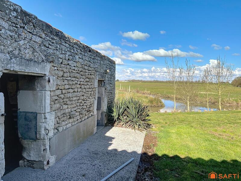 Maison - 110 m² - 4 pièces