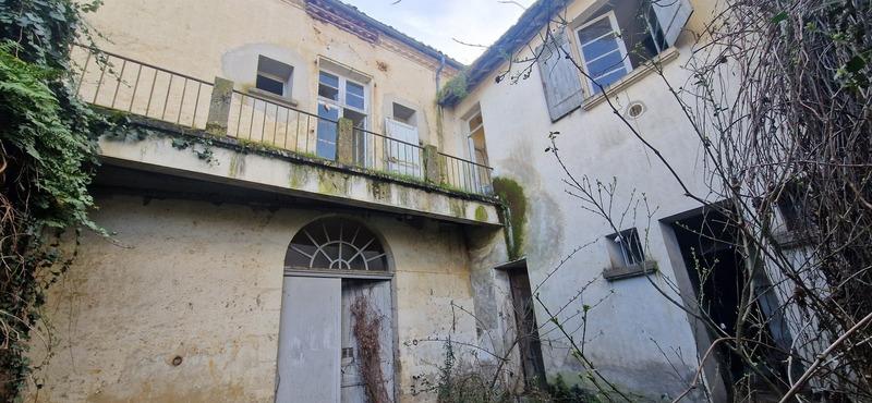 Immeuble - 352 m² - 14 pièces