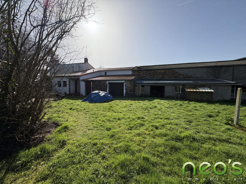 Maison ancienne - 142 m² - 6 pièces