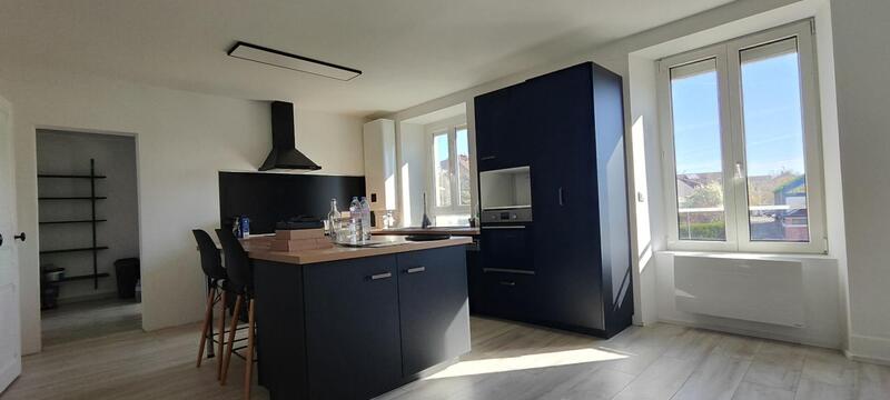 Appartement - 96 m² - 4 pièces