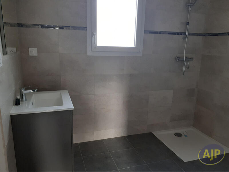 Maison - 112 m² - 4 pièces