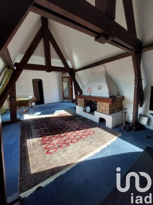 Maison - 290 m² - 8 pièces