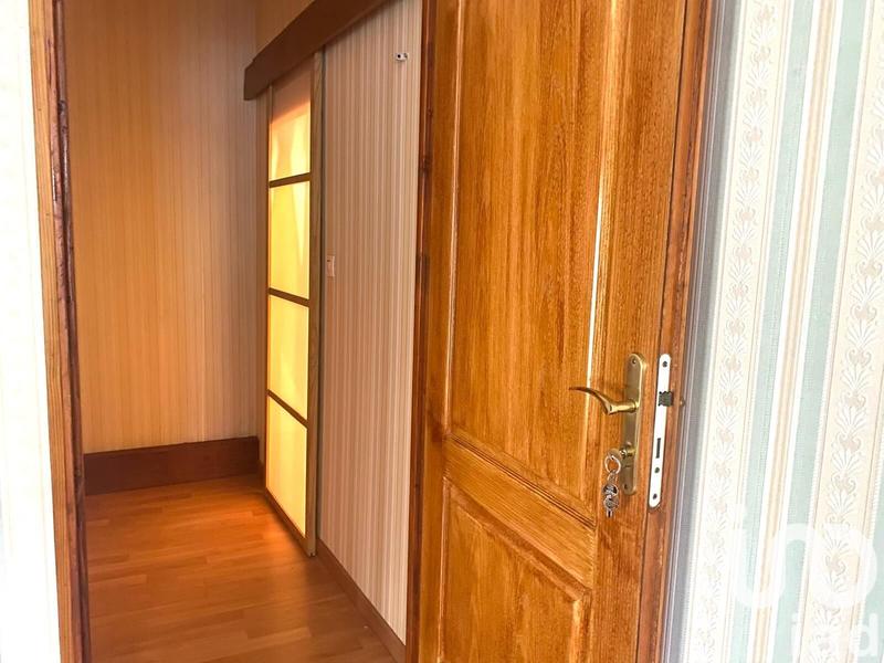 Appartement - 133 m² - 6 pièces