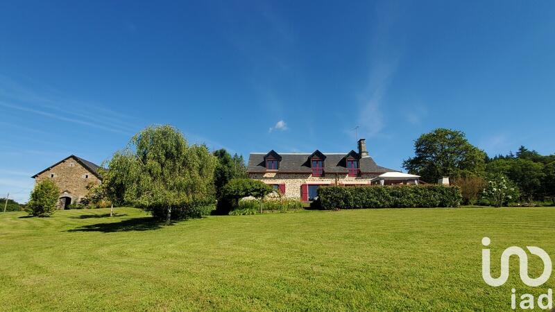 Maison - 147 m² - 7 pièces