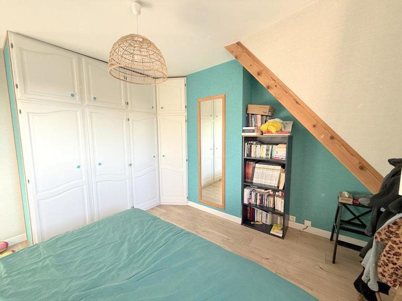 Pavillon - 110 m² - 4 pièces