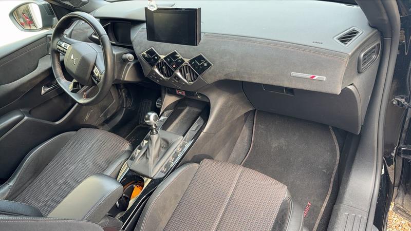 Ds Ds 3 Crossback 1.2 Puretech 100 Performance Line