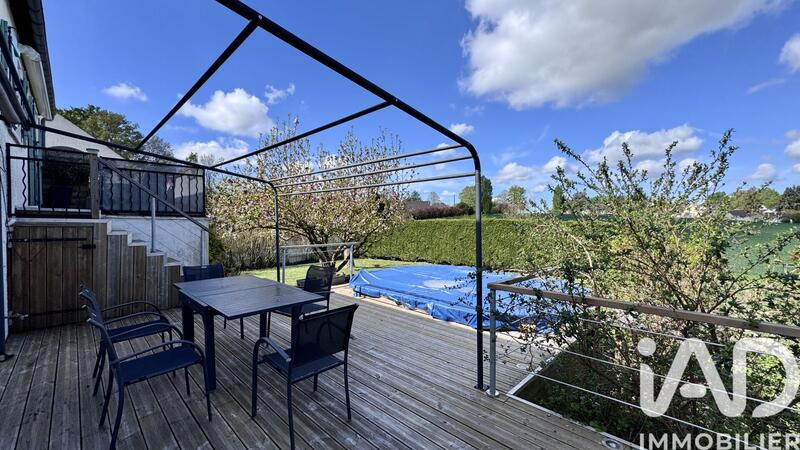 Maison - 139 m² - 6 pièces