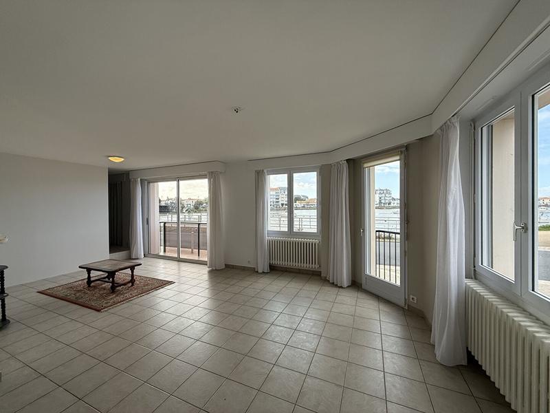 Appartement - 82 m² - 3 pièces