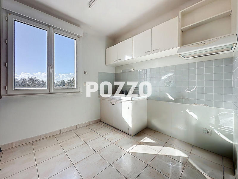 Maison - 137 m² - 7 pièces