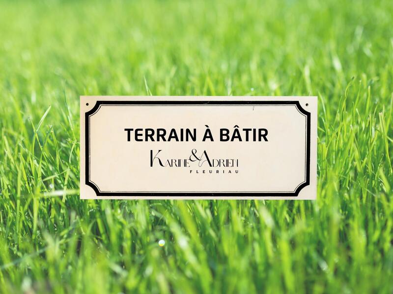 Terrain - 605 m²