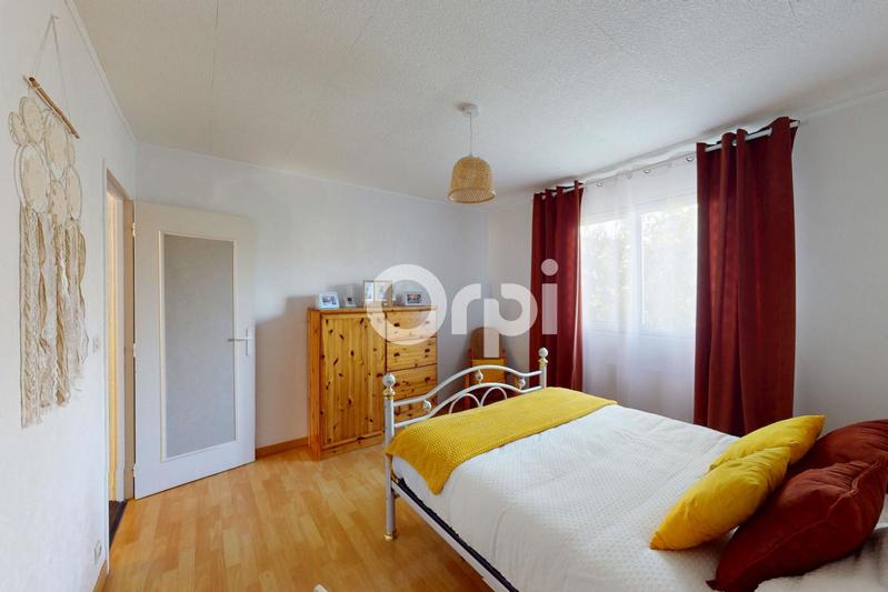 Maison - 197 m² - 6 pièces