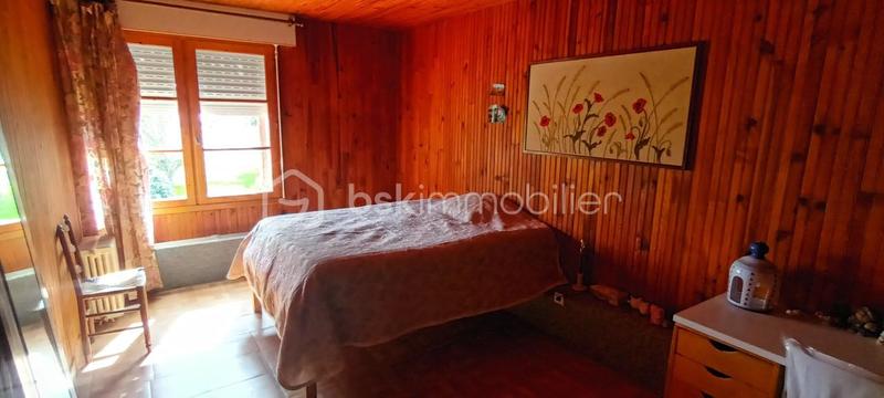 Maison - 230 m² - 11 pièces